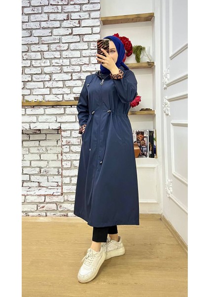 Lacivert Içi Leopar Desenli ve Kendinden Astarlı Su Geçirmez Kadın Trençkot fiyatları