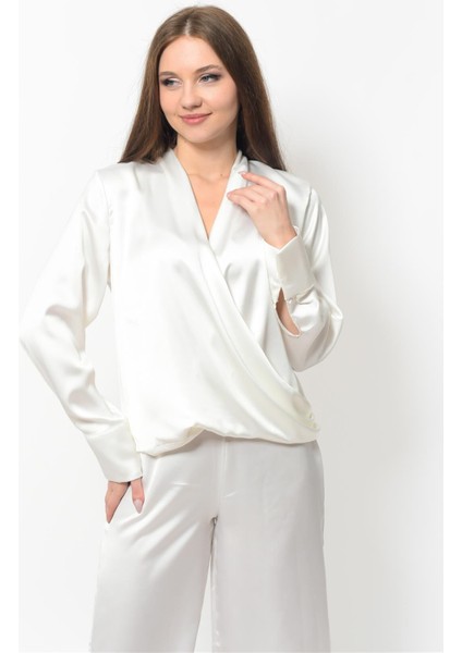 Yeni Sezon Kadın Kruvaze Saten Bluz Beyaz modelleri