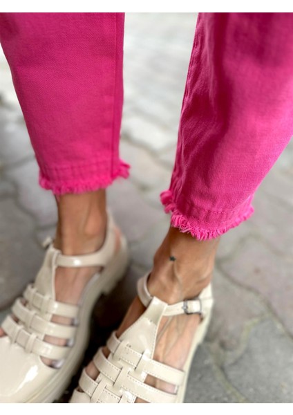 Kadın Beli Lastikli Paçası Püskül Detay Parça Boya Gabardin Pembe Pantolon fırsatları