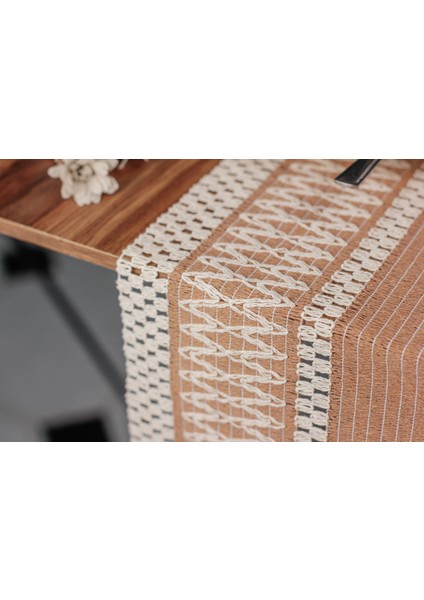 Runner Pamuk Dantel Püsküllü Bej Runner ,sunum Örtüsü Dantel Bej 35 x 155 cm modelleri