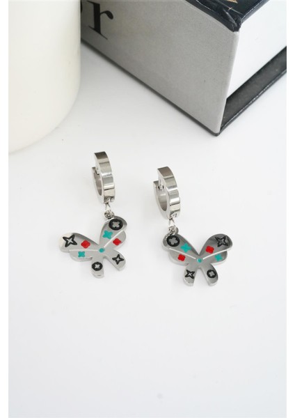 Kadın 316L Çelik Kararmaz Mineli Kelebek Figürlü Küpe Seti