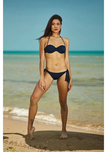 Lacivert Dar Kalıp Içi Boş Kap Bikini Takımı fiyatları