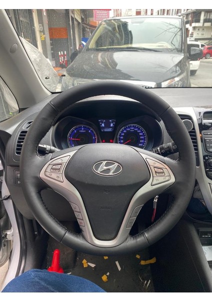 Hyunda ix20 derisi sökülerek yapılan bentley desen direksiyon kılıfı fiyatları