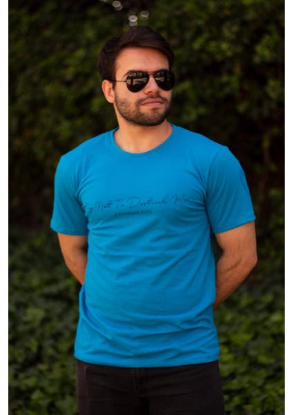 Erkek Turkuaz El Yazısı Imza Baskı Kısa Kollu Bisiklet Yaka Erkek T-Shirt 22ETSHEYAZ fırsatları