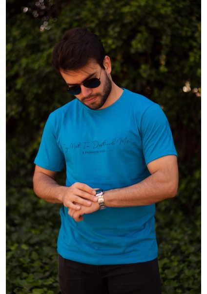 Erkek Turkuaz El Yazısı Imza Baskı Kısa Kollu Bisiklet Yaka Erkek T-Shirt 22ETSHEYAZ indirimleri