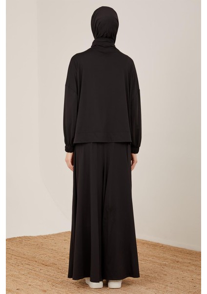 Oversize Bluzu Olan Füzo Taytlı Pantolon Etekli Spor Takım 23Y6607 Siyah modelleri