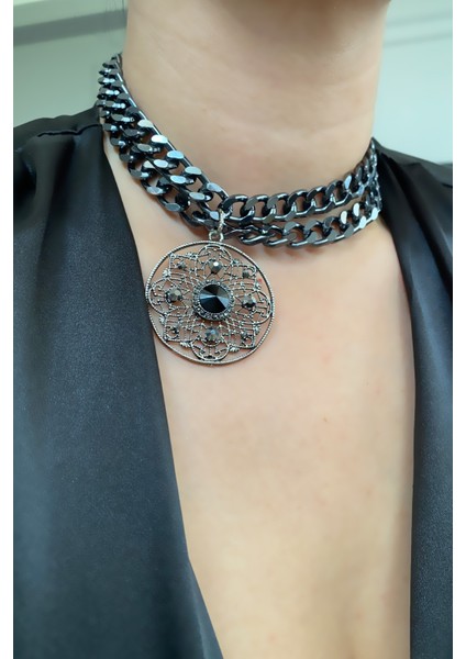 Çift Sıralı Siyah Choker Kolye