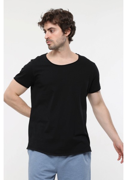 Erkek Kısa Kollu Kayık Yaka Tişört Siyah
