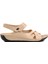16.035 Kadın Bej Sandalet 1