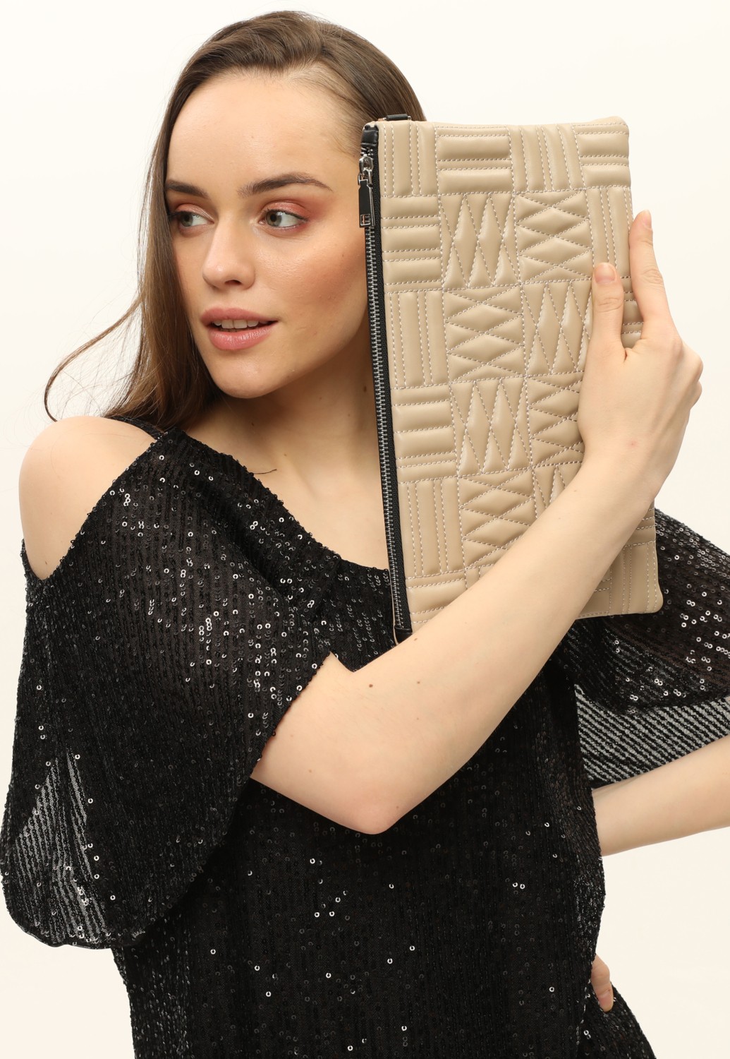 Morpelikan Bej Zikzak Clutch Kadın Portföy Çanta