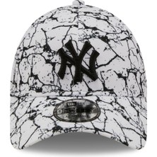 New Era 940 Marble Neyyan Beyaz Şapka