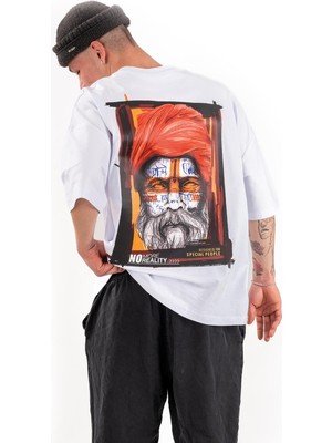 Brosco.Studio Bro's Street Sadhu Tshirt