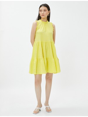 Koton Katlı Mini Elbise Kolsuz Bisiklet Yaka Fırfırlı