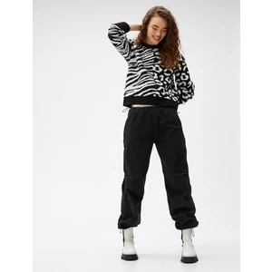 Örgü Süveter V Yaka Kazayağı Desenli Ribanalı