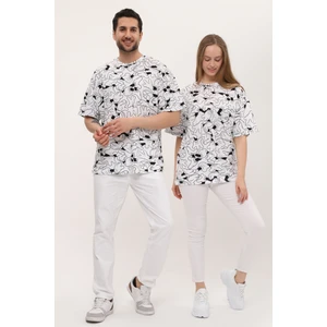 Kadın Erkek Siyah Beyaz Desenli Oversize Bol Kalıp Basic T-Shirt