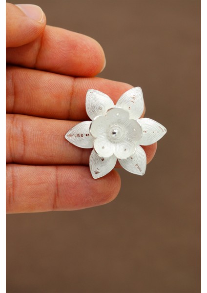 Zambak Model 925 Ayar Gümüş Telkari Broş 201022067 fiyatları