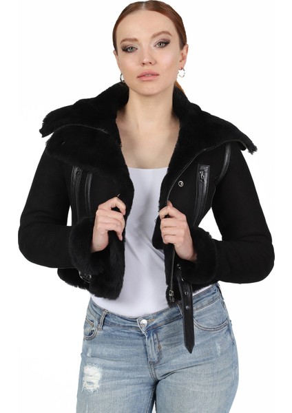 Kadın Siyah Kısa Kürklü Süet Ceket
