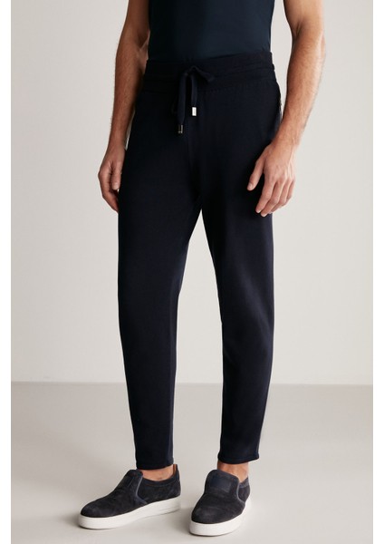 Bağcıklı Lacivert Slim Fit Triko Pantolon fırsatları