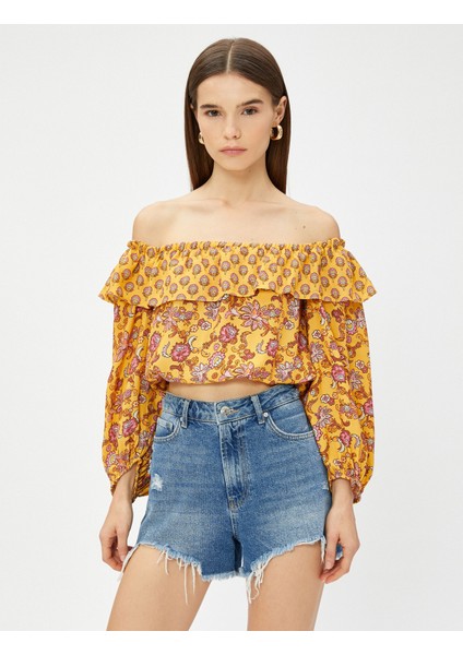 Etnik Desenli Crop Bluz Omzu Açık Fırfırlı modelleri