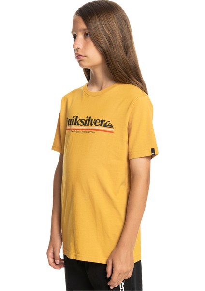 Between The Lines Erkek Çocuk T-shirt EQBZT04584