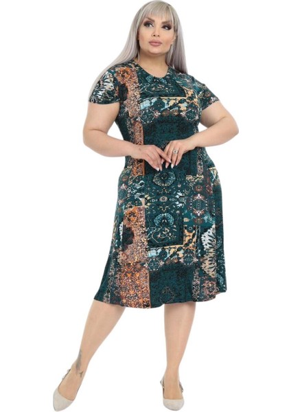 Butik Yeşil Etnik Desen Kısa Kollu Büyük Beden Midi Elbise