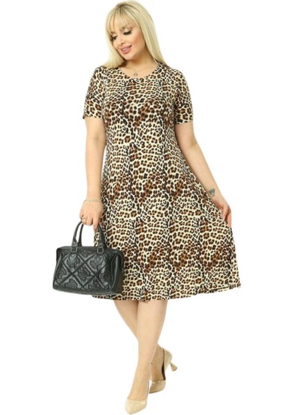 Butik Küçük Leopar Desenli Kısa Kollu Büyük Beden Midi Elbise