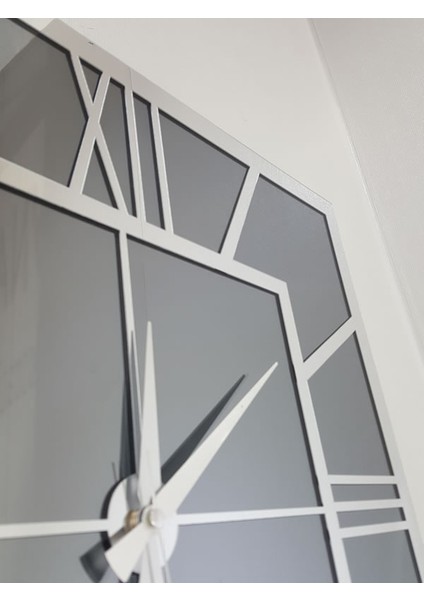 Silver Quare Smoked Model Gümüş Füme Renk 60 Cm x 60 Cm Dekoratif Aynalı Duvar Saati