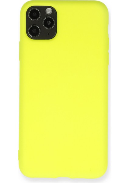 iPhone 11 Pro Max Kılıf Nano Içi Kadife Silikon - Sarı