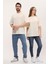 Kadın Erkek Açık Ekru Oversize Bol Kalıp Basic T-Shirt 4