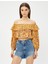 Etnik Desenli Crop Bluz Omzu Açık Fırfırlı 3