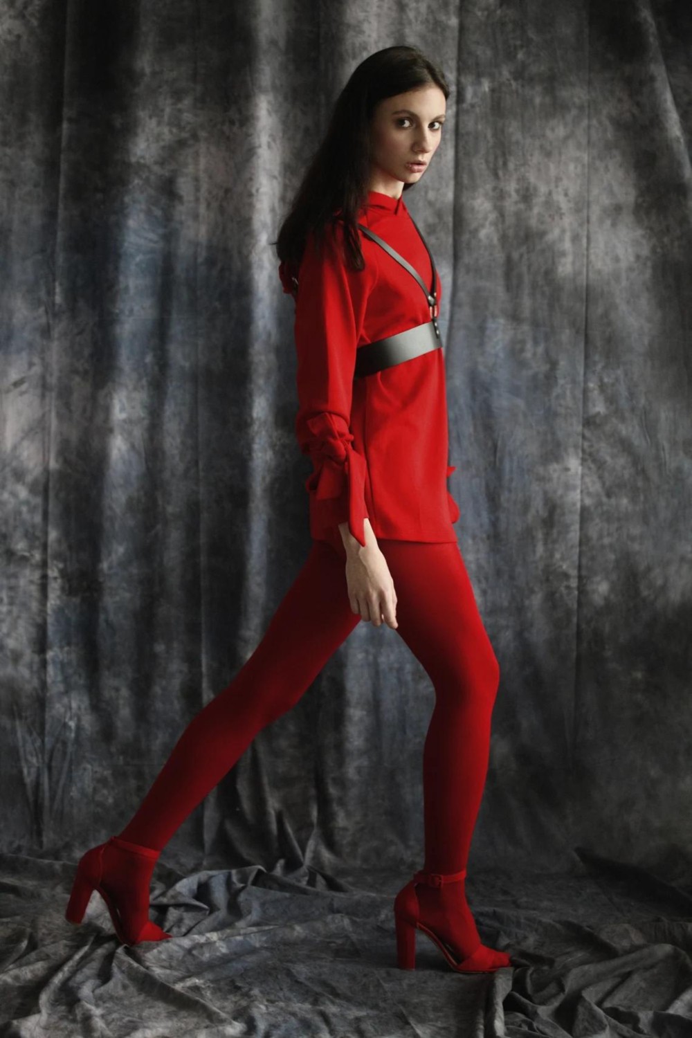 LoeFit Kadın Siyah Günlük Giyimde De Kullanabileceğiniz Deri Aksesuar Hot Model Dress görsel 3