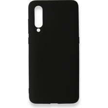 Plus Xiaomi Mi 9 ile Uyumlu Rubber Silikon Kılıf