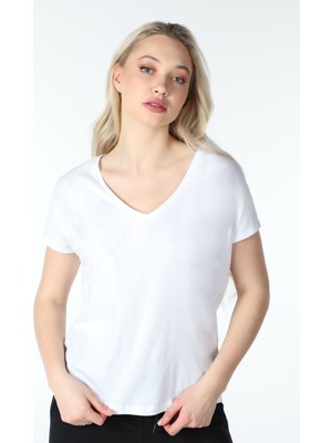 Defy's Kadın Kısa Kollu V Yaka Tişört Beyaz