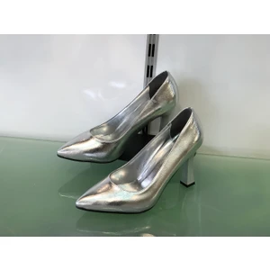 KAFKASLAR AYAKKABI Yeni Model 9 cm Kadeh Topuk Stiletto Ayakkabı