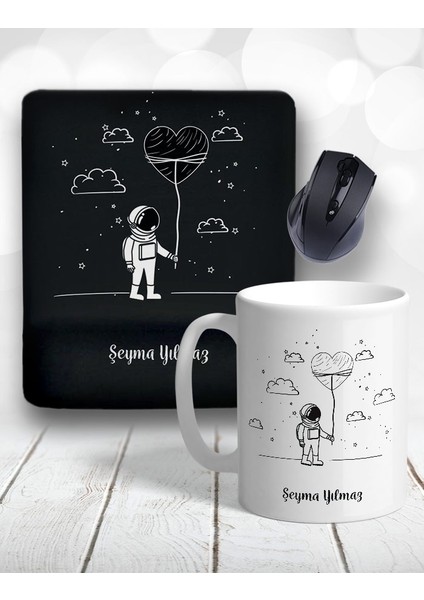 Atölye Çizgi Yalnızlığa Aşık Astronot Kişiye Özel Kupa Bardak ve Mouse Pad