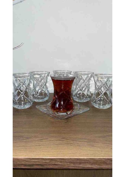 Kesme Polo Desenli Çay Seti