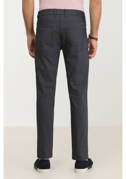 Lacivert Dokuma Slim Fit Casual Pamuk Karışımlı Pantolon fırsatları