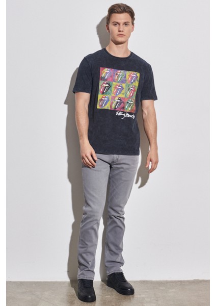 Regular Fit Normal Kesim %100 Pamuk Bisiklet Yaka Siyah Tişört indirimleri