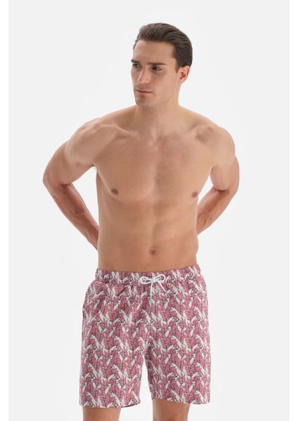 Pembe - Ekru Zürafa Des. Orta Şort fırsatları