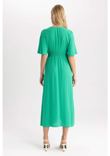 V Yaka Krinkıl Viskon Midi Kısa Kollu Elbise A4987AX23HS indirimleri