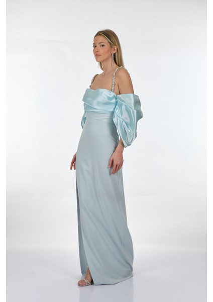 Yırtmaç Detaylı Ip Askılı Açık Mavi Kadın Abiye 2215832 modelleri