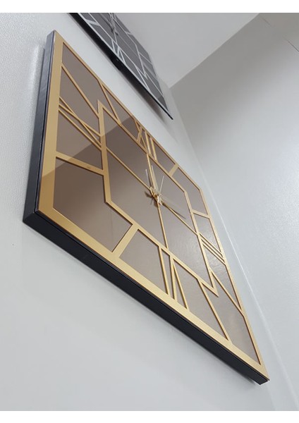 Golden Quare Bronze Model Altın Bronz Renk 60 Cm x 60 Cm Dekoratif Aynalı Duvar Saati