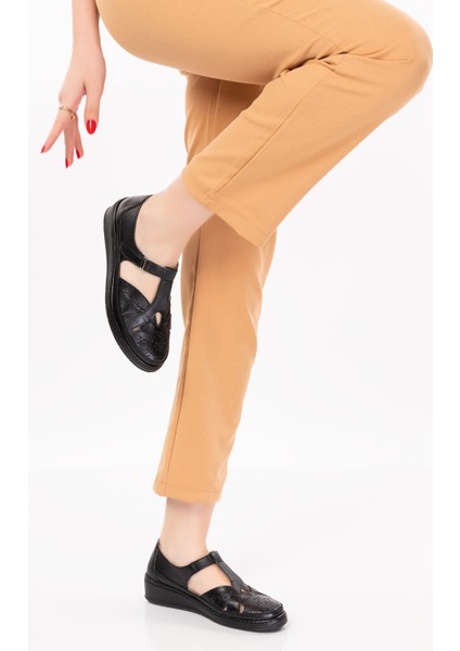 Kadın Ayarlanabilir Cırt Ayakkabı fiyatları