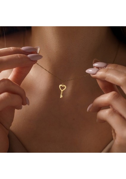 925 Ayar Gümüş Anahtar Isim Kolye fiyatları