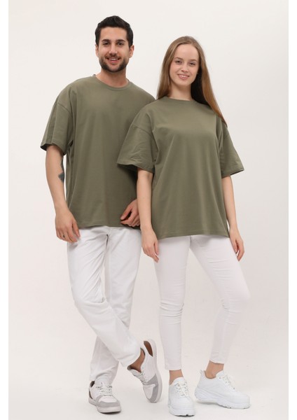 Unisex Haki Oversize Bol Kalıp Basic T-Shirt (Sevgili Çift Kombini Tavsiyesi)