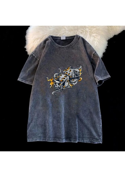 Yıkamalı Flaming Dice Skull Eskitme T-Shirt fiyatları