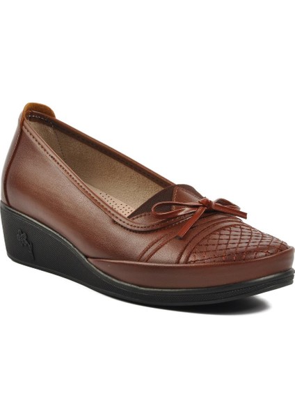 137 Taba Kadın Günlük Ayakkabı