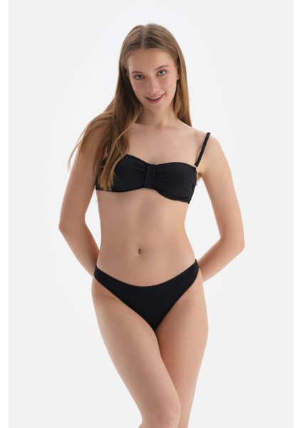 Siyah Straplez Bikini Üst
