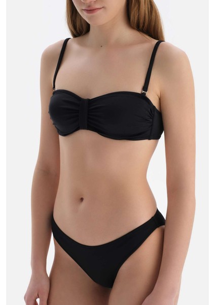 Siyah Straplez Bikini Üst fırsatları