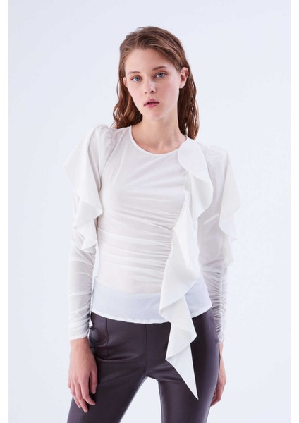 Fırfır Ve Büzgü Detaylı Bluz Kemik K2113045_019 fırsatları